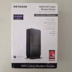 NETGEAR N600 Wireless Dual Band Gigabit Router 300 Mbps‎ 4-Port C3700-100NAS